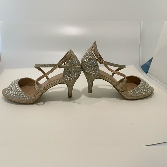 Delicacy shoes, Style: Excited, color Champagne, all man made materials - Picture 8 of 13